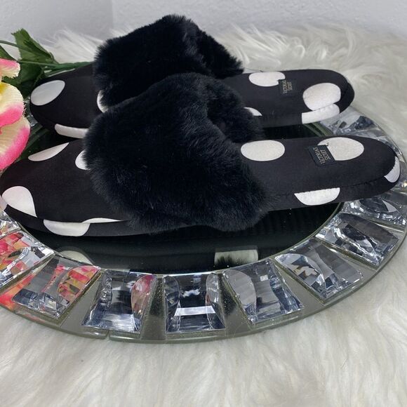 Victoria’s Secret Black Satin Slippers W Large White Polka Dot & Black F… - Picture 3 of 5